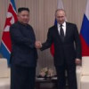 VIDEO. Vladimir Putin și Kim Jong-un s-au plimbat, pe rând, cu o limuzină Aurus construită în Rusia