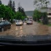 Mașina a fost inundată? Asta nu înseamnă că e bună de aruncat! Iată cum poți evita dauna totală