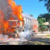 Mașină de gunoi cuprinsă de flăcări în județul Giurgiu. Autoutilitara a ars ca o torță: imagini șocante