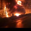 Panică pe șosea după ce un camion s-a răsturnat și a luat foc pe DN7, în județul Argeș. Imagini apocaliptice