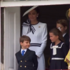 Prințul Louis, în centrul atenției la parada „Trooping the Colour”. Gestul adorabil făcut la balconul Palatului Buckingham