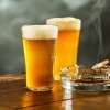 Proiectul care obligă vânzătorii de țigări şi alcool să ceară buletinul, adoptat de Parlament. Legea merge la promulgare