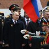 Vladimir Putin a început să poarte vestă antiglonț la evenimentele publice. „Dumnezeu îi protejează pe cei precauți”
