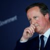 Ministrul de externe David Cameron a fost păcălit într-o convorbire video de o persoană care pretindea că este Petro Poroșenko