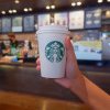 Probleme pentru Starbucks: Clienții s-au săturat de prețurile tot mai mari ale băuturilor și refuză să mai cumpere