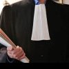 A schimbat roba de avocat, pe cea de inculpat: Un apărător „a făcut rost” de o ordonanță de clasare a unui dodar penal, pentru 6 mii euro