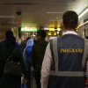 Opt străini veniţi în România să lucreze au fost expulzaţi de pe Aeroportul Cluj. Au încercat să plece ilegal din România.