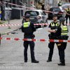 Bărbat împuşcat după ce a atacat poliţia cu un târnăcop înaintea meciului Polonia - Olanda
