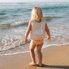 Siguranța în prim plan: Importanța vestei de înot pentru copii