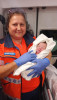 N-a mai avut răbdare să ajungă la spital: o tânără din Pintic a născut o fetiță sănătoasă în ambulanță