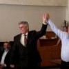 Flutur alături de primarul Mihăiță Negură: „Dați-mi primarul meu, puneți-ne la ...