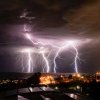Meteorologii ANM anunță potopul în București: Furtunile extrem de puternice revin în forță