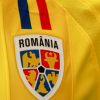 Tricourile tricolorilor de la meciul cu Ucraina şi portretele pictate ale acestora, într-o licitaţie caritabilă extraordinară