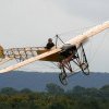 Uimitor! Minunea zburătoare de 100 de ani, care încă taie văzduhul ca în prima zi - VIDEO