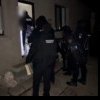 VIDEO Caz șocant în București: 3 minori, arestați de DIICOT după ce au furat droguri și apoi le-au vândut