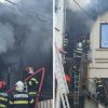 VIDEO Incendiu la o clădire de birouri: Douăzeci de persoane s-au evacuat