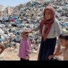VIDEO Locuitorii din Gaza sunt condamnați la ‘o moarte lentă’: trăiesc între gunoaie, printre șerpi și câini vagabonzi