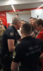 VIDEO Scandal monstru pe aeroportul din Chișinău: simpatizanții lui Șor, îmbrânceli cu forțele de ordine