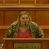 VIDEO Show în Parlament! În haină militară, Diana Șoșoacă și-a anunțat candidatura la prezidențiale: Nu veți scăpa de mine