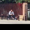 Bărbat în greva foamei de 24 de ore, în fața Poliției din Gherla