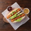 Campionul mondial la mâncat hot dog, exclus din competiție după ce a promovat mâncarea vegană