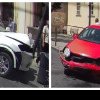 Accident în centrul Clujului. Un BMW a ajuns într-un stâlp în urma impactului/ Trei persoane, între care o fetiță, au fost transportate la spital - VIDEO
