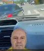 Șicanare în trafic. Șofer de BMW din Cluj, blochează, taie calea de mai multe ori și apoi mai și amenință cu un obiect ascuțit VIDEO