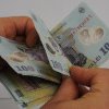 Salariile românilor au scăzut în mai 2024