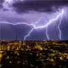COD PORTOCALIU de ploi torențiale și vijelii în peste jumătate din țară – HARTA/Cum va fi vremea în București