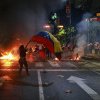 Proteste violente după realegerea lui Maduro președinte al Venezuelei. Mii de oameni în stradă, soldații au dat cu gaze lacrimogene