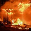 Incendiul „cât orașul Los Angeles”, pornit de la o mașină în flăcări