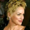 Sharon Stone a pierdut 18 milioane de dolari, după accidentul vascular cerebral suferit în 2001