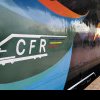 Pasagerii trenurilor CFR Călători sunt avertizaţi să nu deschidă uşile în timpul mersului