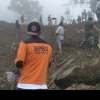 12 oameni au murit, iar 18 sunt dispăruți în urma unei alunecări de teren. Autoritățile au intervenit de urgență