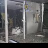 Au fost prinși indivizii care au incendiat un bancomat în miez de noapte, la Arad. Doi sunt români, unul este albanez