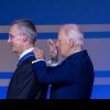Biden, o nouă gafă uriașă la summitul NATO. A început să citească instrucțiuni de regie. Cine l-a ajutat să nu se facă de râs? - VIDEO