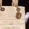 Brandul de lux Dior Italia, acuzat de „sclavie modernă”, după ce o anchetă a dezvăluit că angajații lucrau 24 de ore și dormeau în fabrică