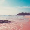 Cele mai colorate plaje din lume