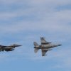 Două aeronave F-16 ale Forţelor Aeriene Române, ridicate în aer pentru a monitoriza situaţia după atacuri rusești în Ucraina, lângă teritoriul României