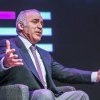 Garry Kasparov crede că ameninţarea nucleară este o cacealma a propagandei ruse. În realitate, Putin nu vrea să supere China