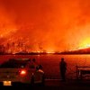Peste 13.000 de persoane au fost evacuate din calea incendiului Thompson care pârjolește California de Nord