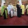 Zi de mare sărbătoare într-o localitate din Timiș – Mitropolitul Banatului a sfințit crucile noi biserici