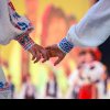 Obiceiul care nu lipsește de la nicio nuntă românească. De unde au pornit cele mai stranii tradiții