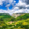 Singurul peisaj montan din România fără urși. Unde te poți plimba în voie, fără să fii atacat de animale sălbatice