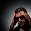 Cercetătorii au descoperit o posibilă cauză pentru migrene. De ce sunt așa de dureroase