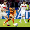 Olanda a învins Turcia şi s-a calificat în semifinale
