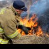 Incendiu devastator la Cantemir: Cadavrul carbonizat al unui bărbat, găsit într-o grădină. Mai multe case au fost afectate