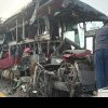 Cel puţin 18 oameni au murit după ce un autobuz de pasageri s-a ciocnit cu un camion, în India