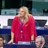 Diana Șoșoacă, dată afară din plenul Parlamentului European. Asta am votat, asta avem!
