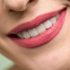 Ghidul complet al îngrijirii dentare moderne: de la periuța de dinți electrică la irigatorul bucal
